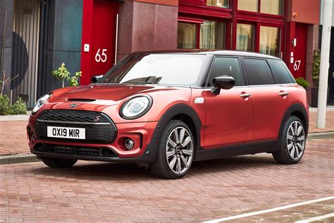 mini clubman price.